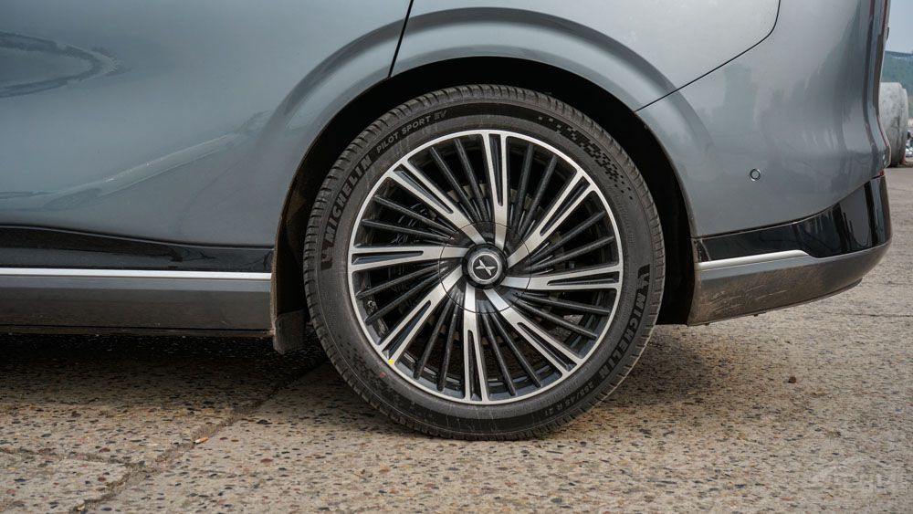 �д���SUV�����ɴ�ܡ� ���RX5����С�iG9