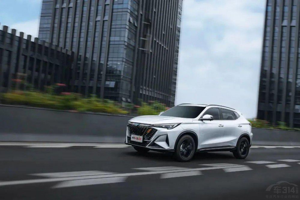 �����㡱�W��X5 PLUS���ȡ��ό����п� �x�l��