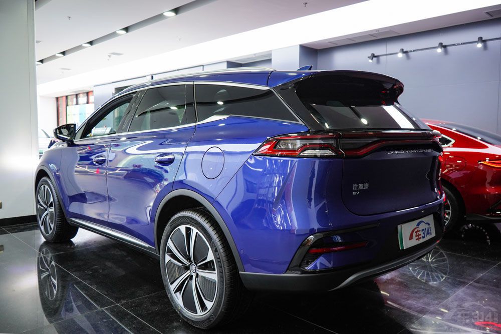 ��EV���Ȇ���M5 EV 30�f�I���܇ԓ�x�l��