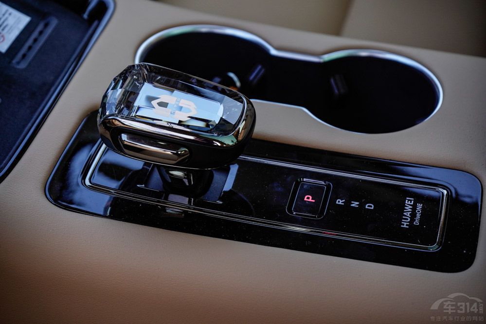 С�iG9�I� �@�Ŀ�SUV��ֵ�Ó�����