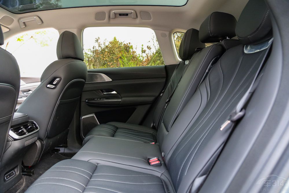 ������SUV�Č�(du��)�Q ε��ES7С�iG9�l(shu��)����(qi��ng)��