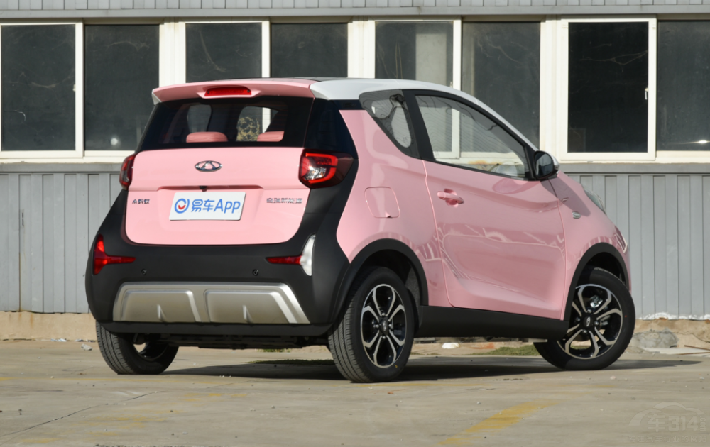 ����Air ev��Ռ�(du��)���L(zh��ng)��lumin��СΛρ��