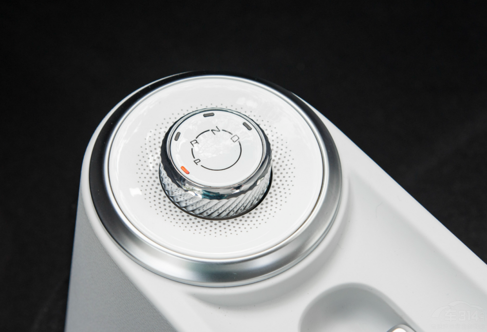 ����Air ev��Ռ��ȱ���E-star �I��Ʒ�|(zh��)܇