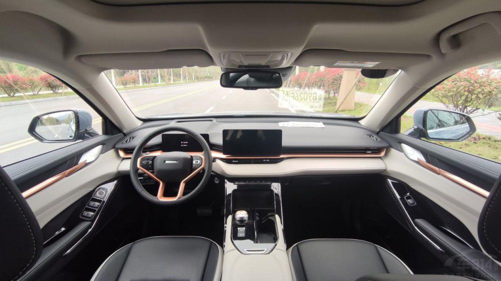 ��PLUS DM-i�I(l��ng)������N��SUV܇�ͱP�c��