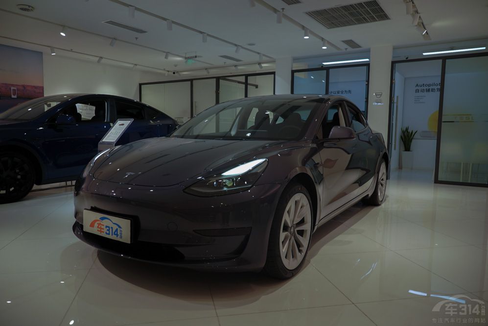 Model 3���r���㲻������i3��������զ�x��