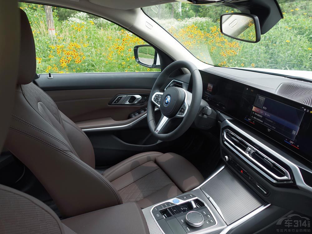 Model 3���r���㲻������i3��������զ�x��