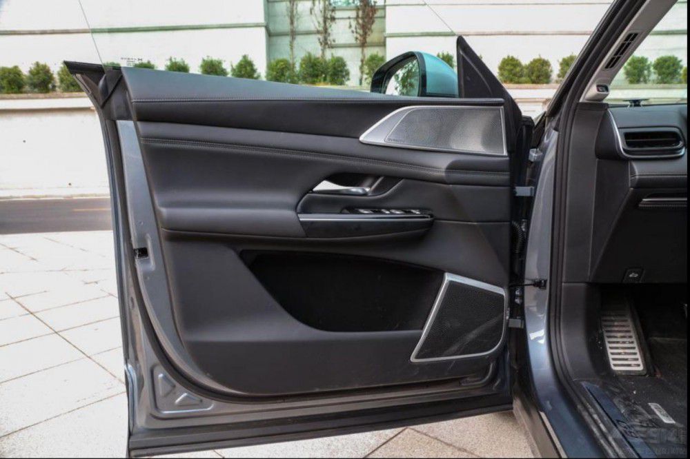 小鵬G9對比理想L9和Model Y誰更值得買 小鵬G9對比理想L9和Model Y誰更值得買