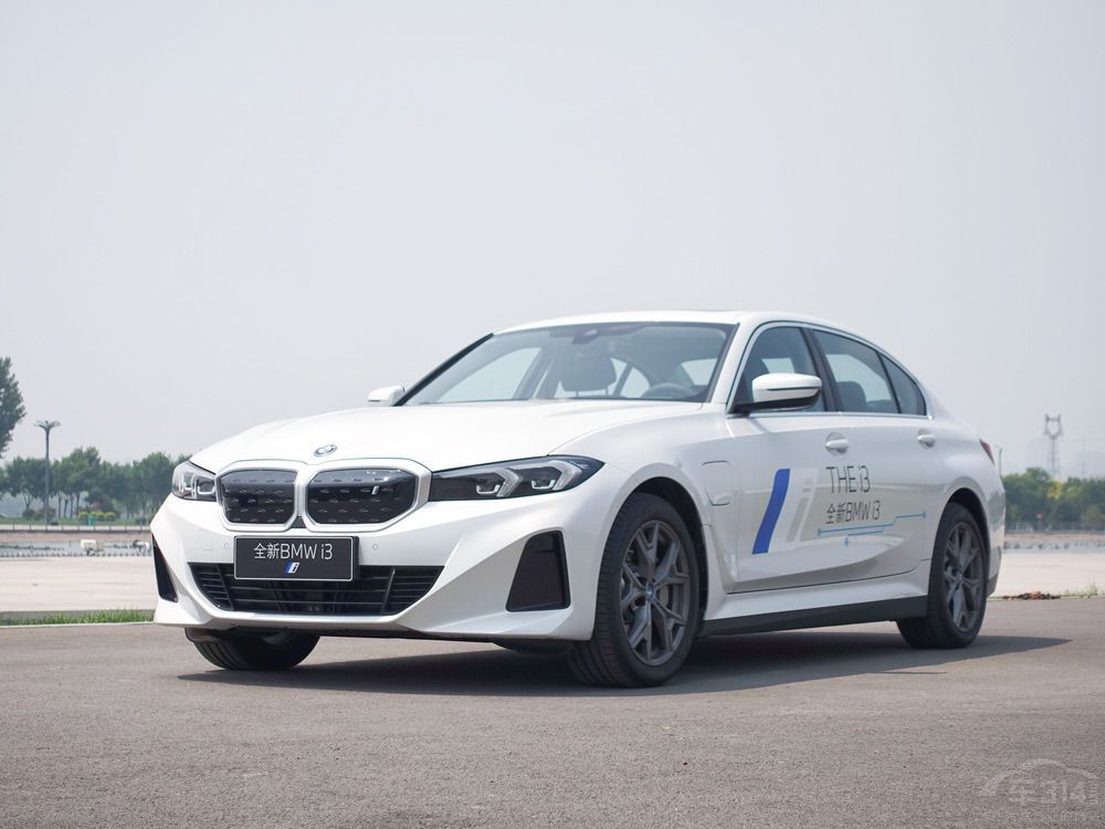 Model 3���r���㲻������i3��������զ�x��