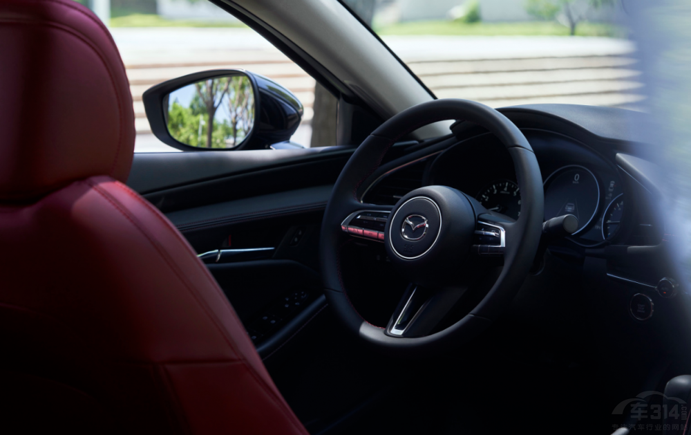 ���˸��ֵ��MAZDA 3 ����ِ��߀��ʲô