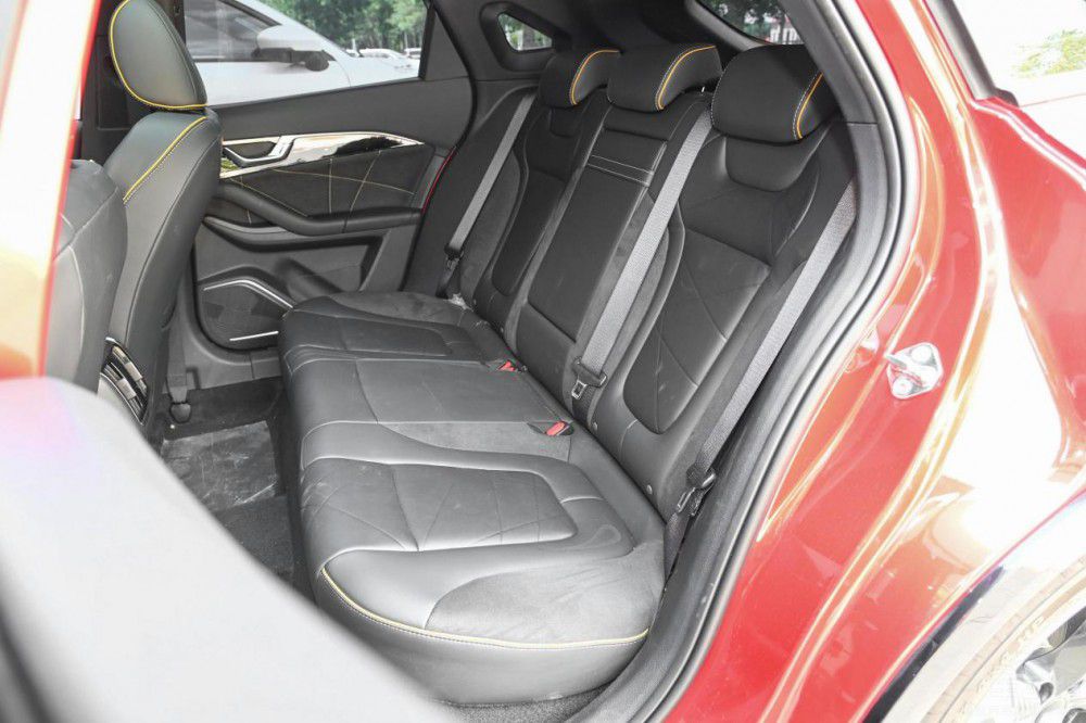 ׌�\(y��n)��(d��ng)�ɞ���И�(bi��o)�� ���vB70S������һ��