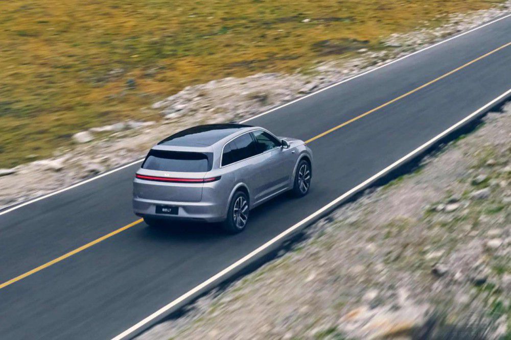 2�·����е������ذ���܇ �l���ɞ鱬����