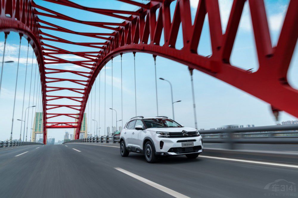 �|�Lѩ�F���������� ����BEYOND��������