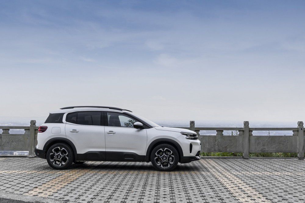 �|�Lѩ�F���������� ����BEYOND��������