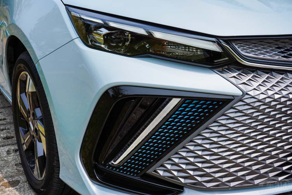 ��PLUS DM-i�͵ۺ�L ����Hi��P�l��������