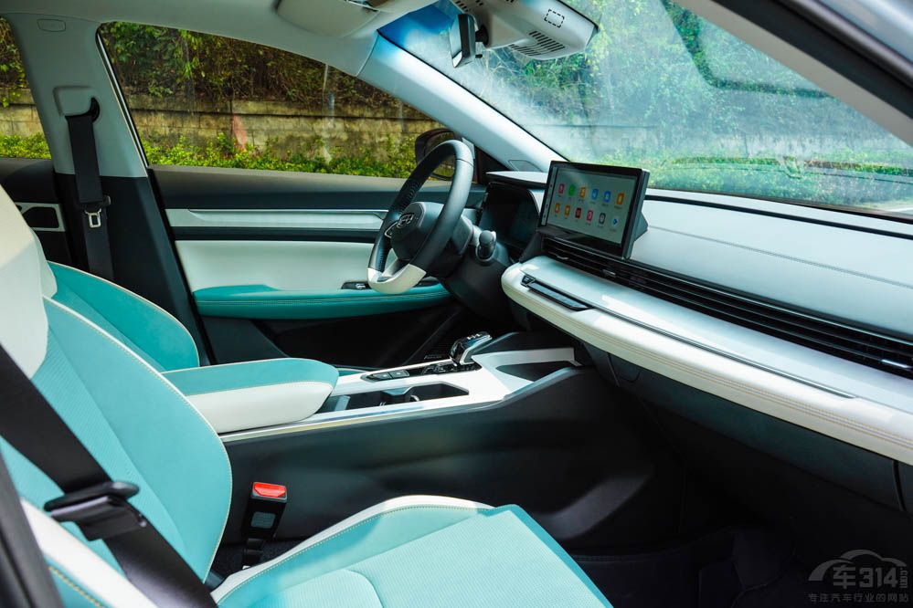 ��PLUS DM-i�͵ۺ�L ����Hi��P�l�����أ�