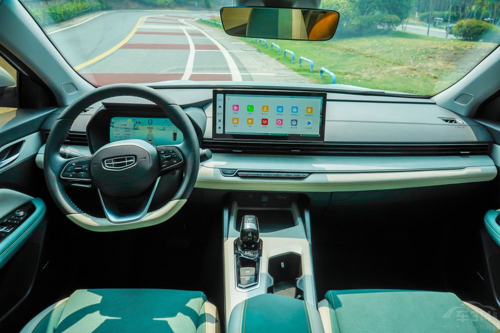 ��PLUS DM-i�͵ۺ�L ����Hi��P�l��������