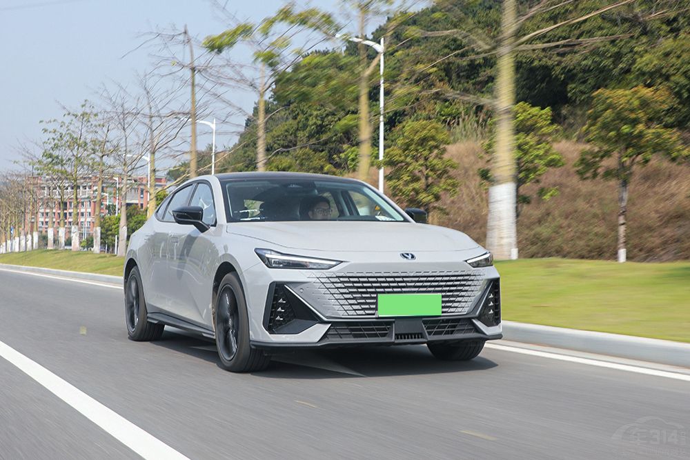 ���(d��ng)�r(sh��)�� զ�x��һ�v��(sh��)�ü�߂�(g��)�Ե��I܇��