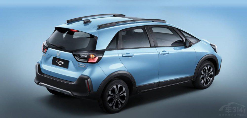 ����1.5L���ǿհ����±���L(f��ng)IFE�ƹ���ˤ��