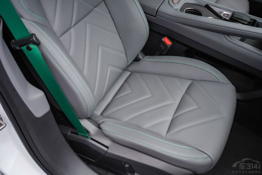 �I�O�001�º�ڣ�܇����ֱ����̫���ˡ���