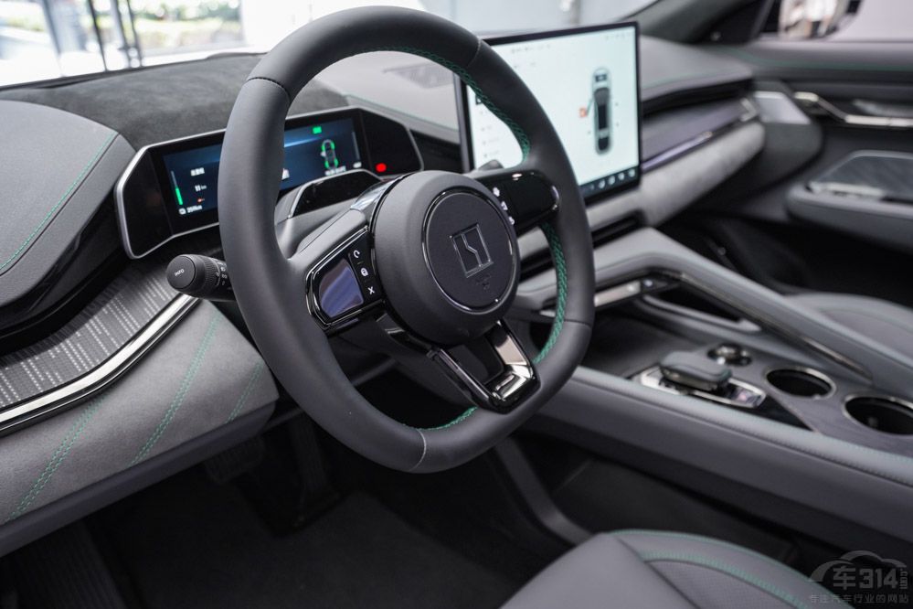 ɵ�Ӳ��I�O�001�����C���I������ٍ��