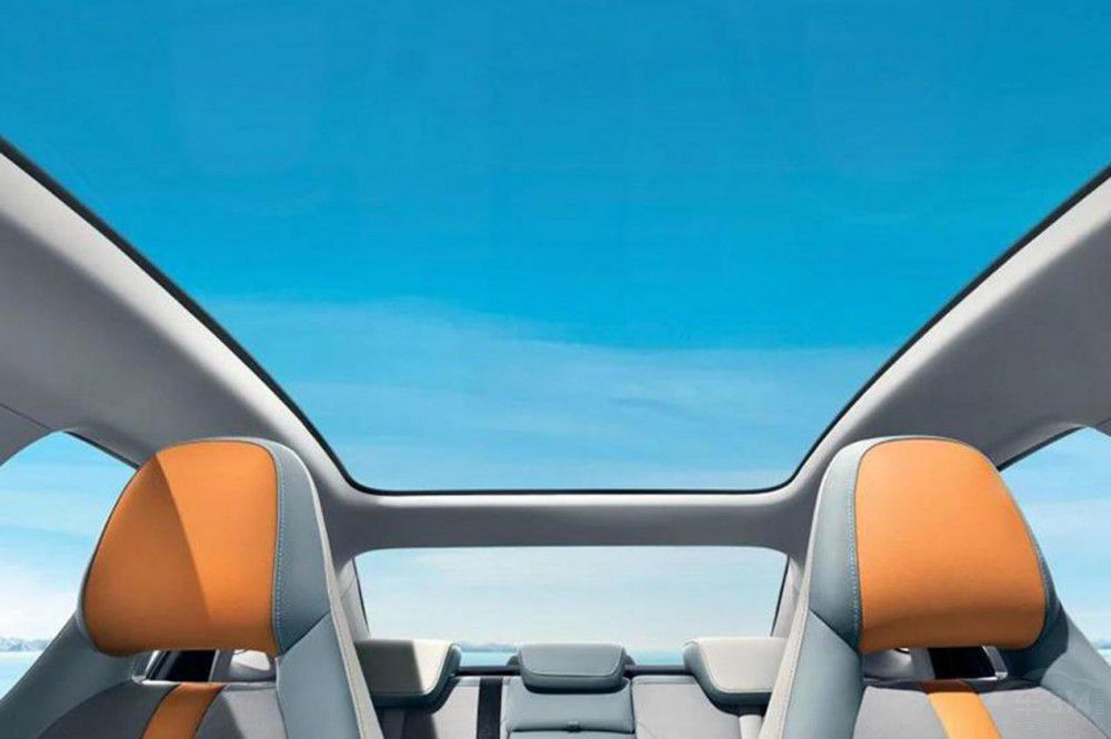 20�f���e���ܼ��I С�iP5��AION S Plus