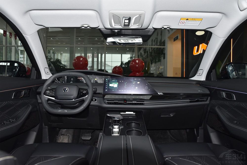 ��PLUS DM-i��܊���I� �@Щ��܇�����e�^