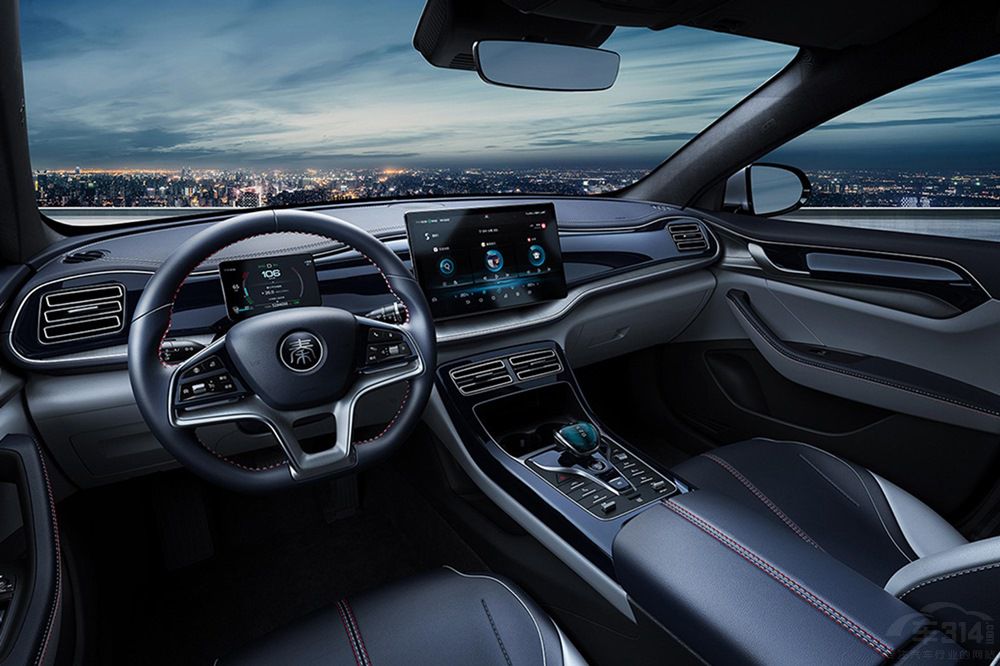 ��PLUS DM-i��܊���I� �@Щ��܇�����e�^