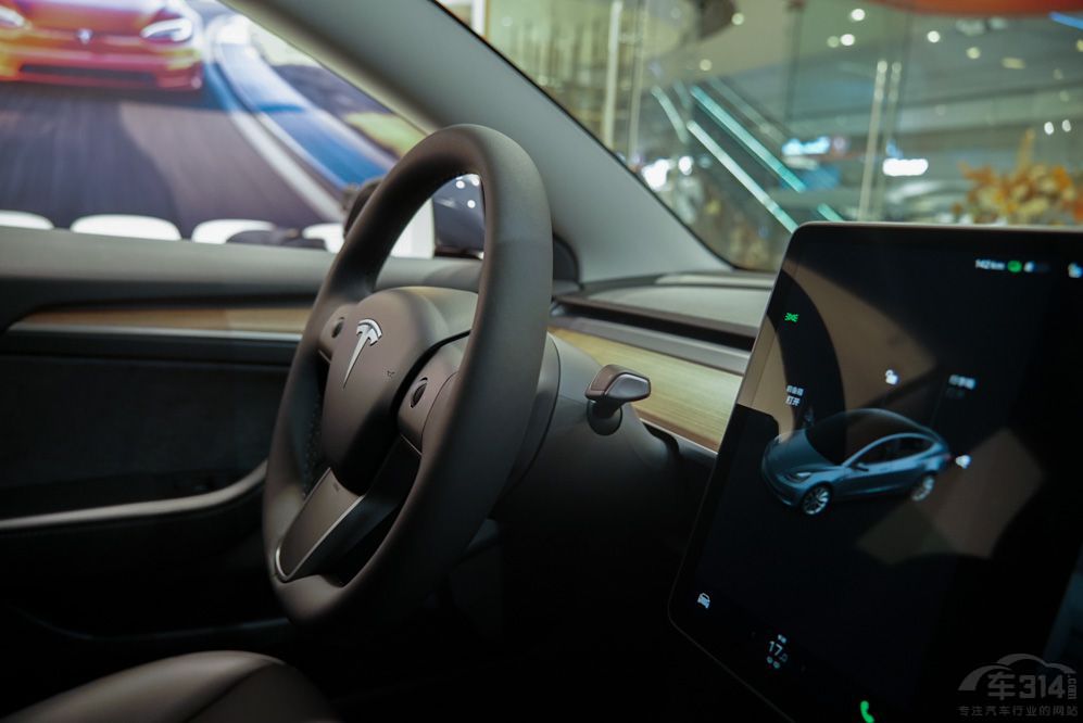 ��˹��Model 3���ϚW���W�؈ �l�������