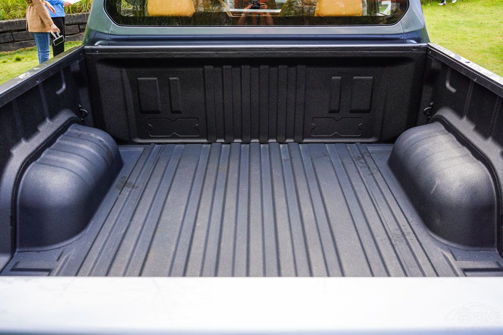 ¶�I(y��ng)���{�� �@3��Ƥ����(d��ng)����(qi��ng) ��(ch��)����g��