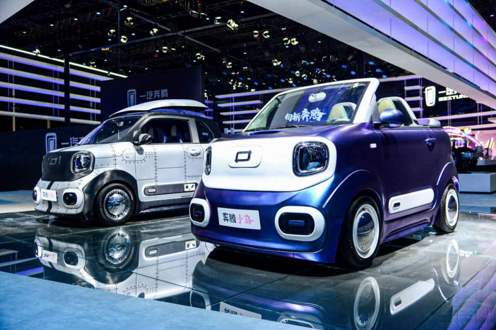 ���p�˵������ ���vС�R�����Ϻ�܇չ��