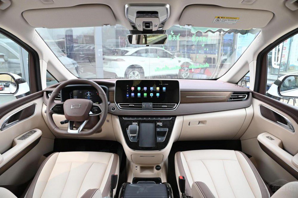 �����и߶�MPV�Ј�(ch��ng) һ�����vM9��(sh��)�����