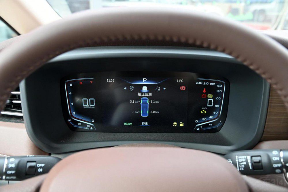 �����и߶�MPV�Ј�(ch��ng) һ�����vM9��(sh��)�����