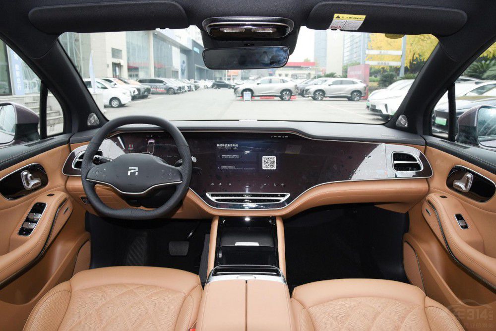 �Ϻ�܇չ�ϵı�����܇ 20��30�fԪզ����