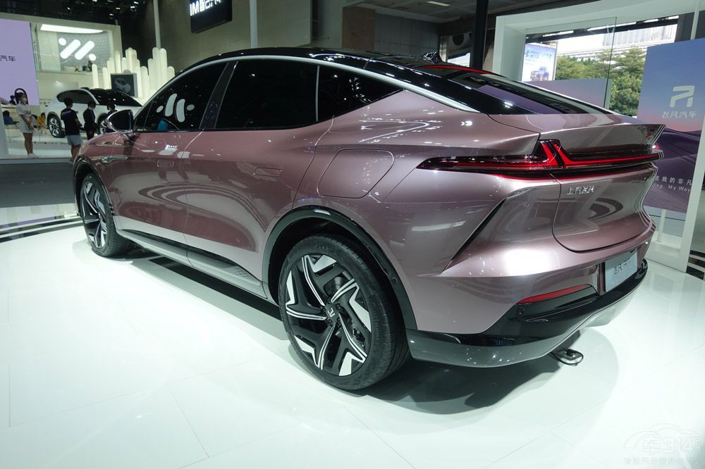 �Ϻ�܇չ�ϵı�����܇ 20��30�fԪզ����