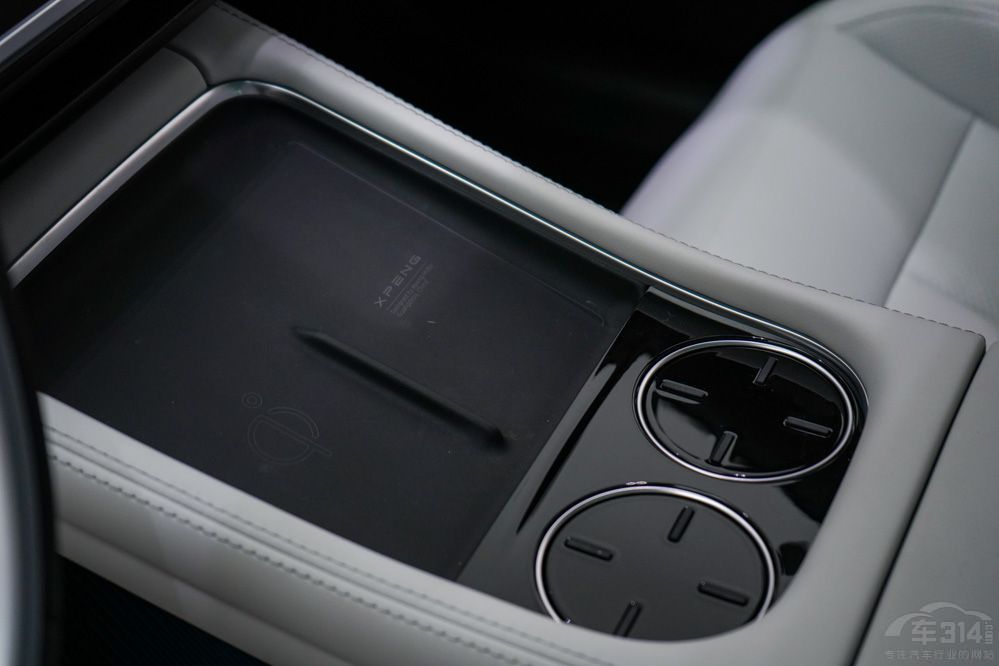 С�iP7i����˹��Model 3��(du��)�� �l(shu��)��ֵ���I(m��i)��