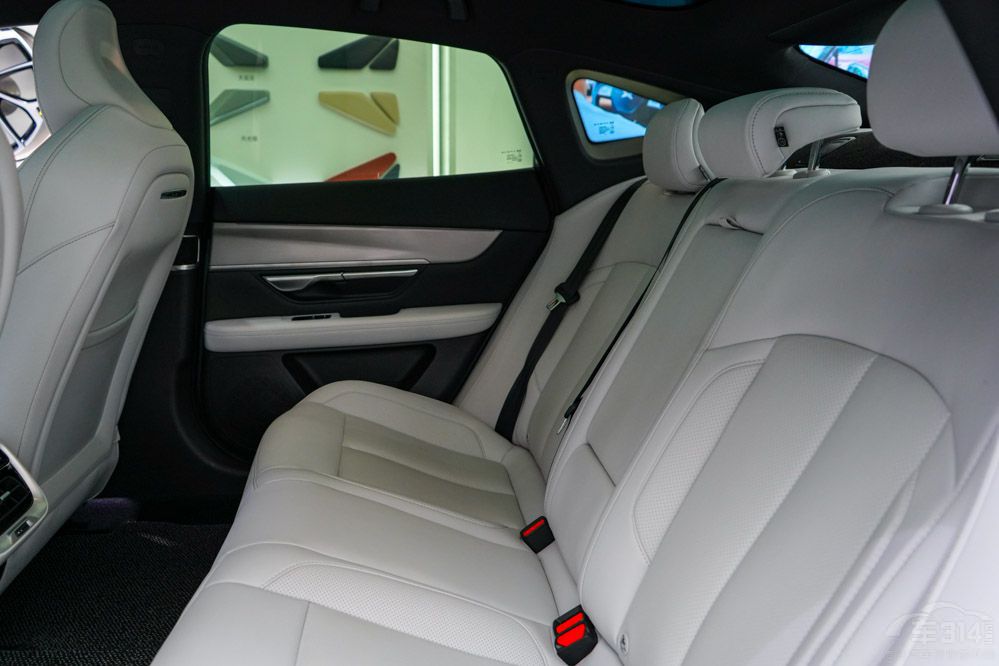 С�iP7i����˹��Model 3��(du��)�� �l(shu��)��ֵ���I(m��i)��