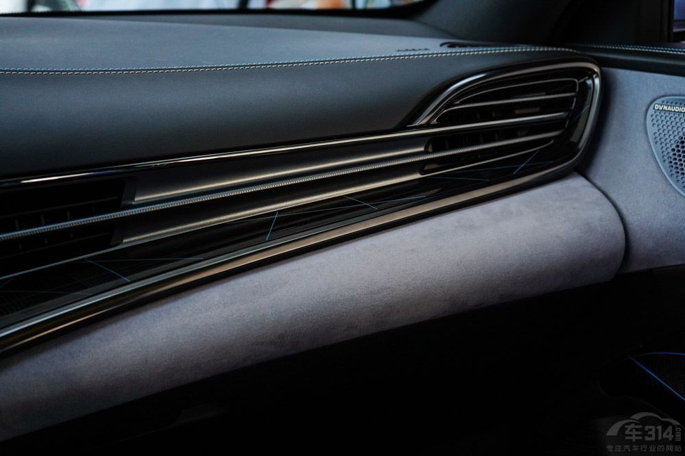 С�iP7i�������@ ���ȱȁ��Ϻ����Є����