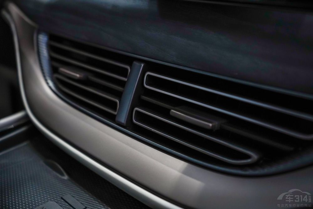 ����GL8 �ٿ�D9 �l(f��)�F(xi��n)�˄e�˺��v�ݵĲ��