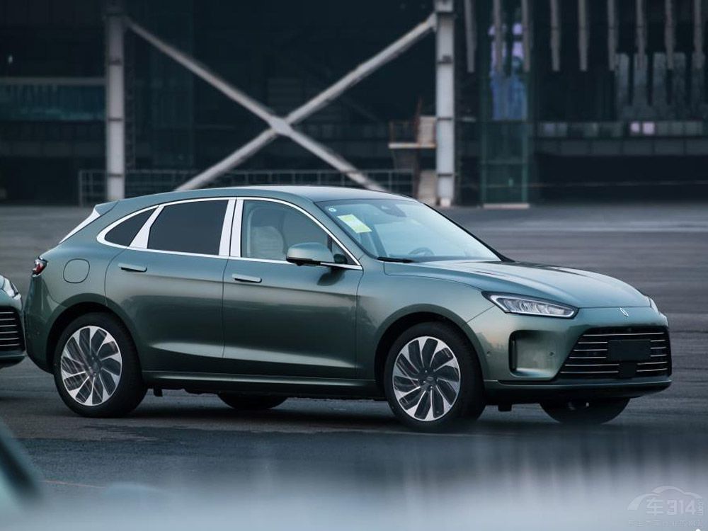 ����U8�I(l��ng)� ������a(ch��n)SUV�P�c �|(zh��)���^Ӳ