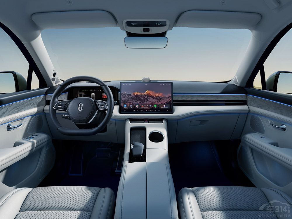 ����U8�I(l��ng)� ������a(ch��n)SUV�P�c �|(zh��)���^Ӳ