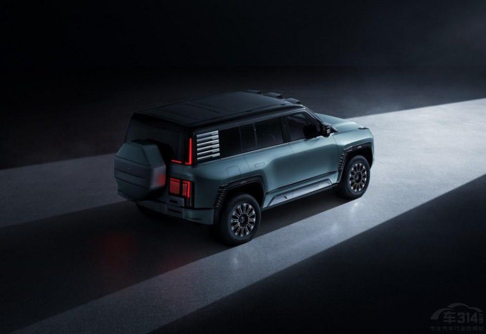 ����U8�I(l��ng)� ������a(ch��n)SUV�P�c �|(zh��)���^Ӳ