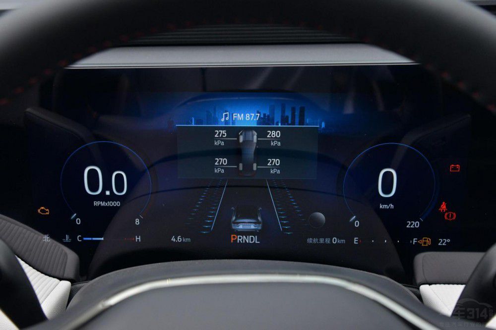 B級(jí)車的決賽圈 新一代蒙迪歐對(duì)比新款雅閣 B級(jí)車的決賽圈 新一代蒙迪歐對(duì)比新款雅閣