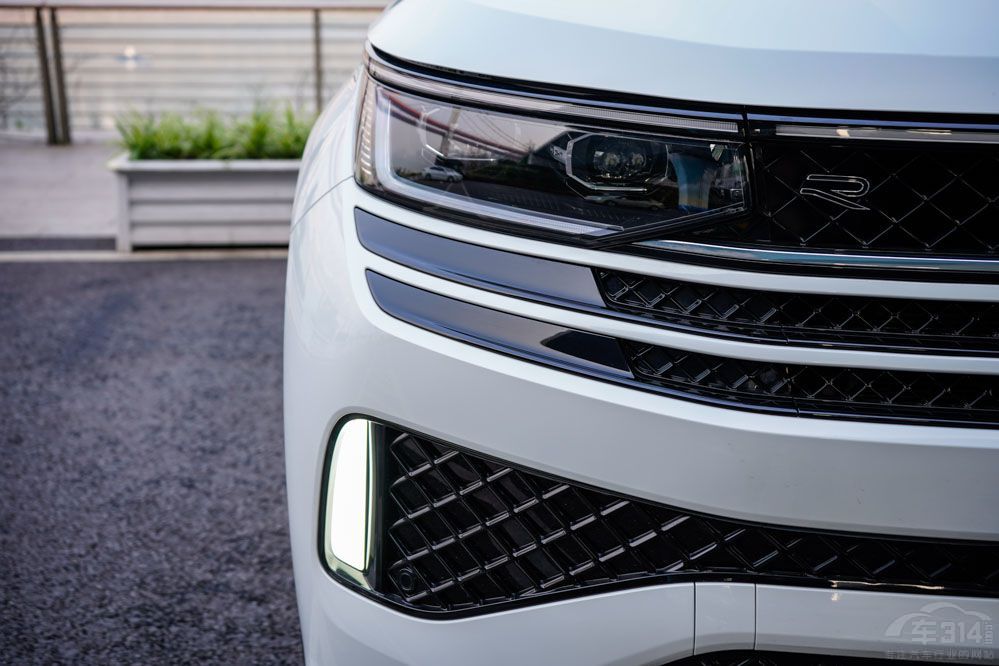 ��Ʒ�|(zh��)����SUV֮������;�����c�󱊔�Ѳ