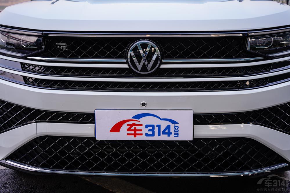 ��Ʒ�|(zh��)����SUV֮������;�����c�󱊔�Ѳ