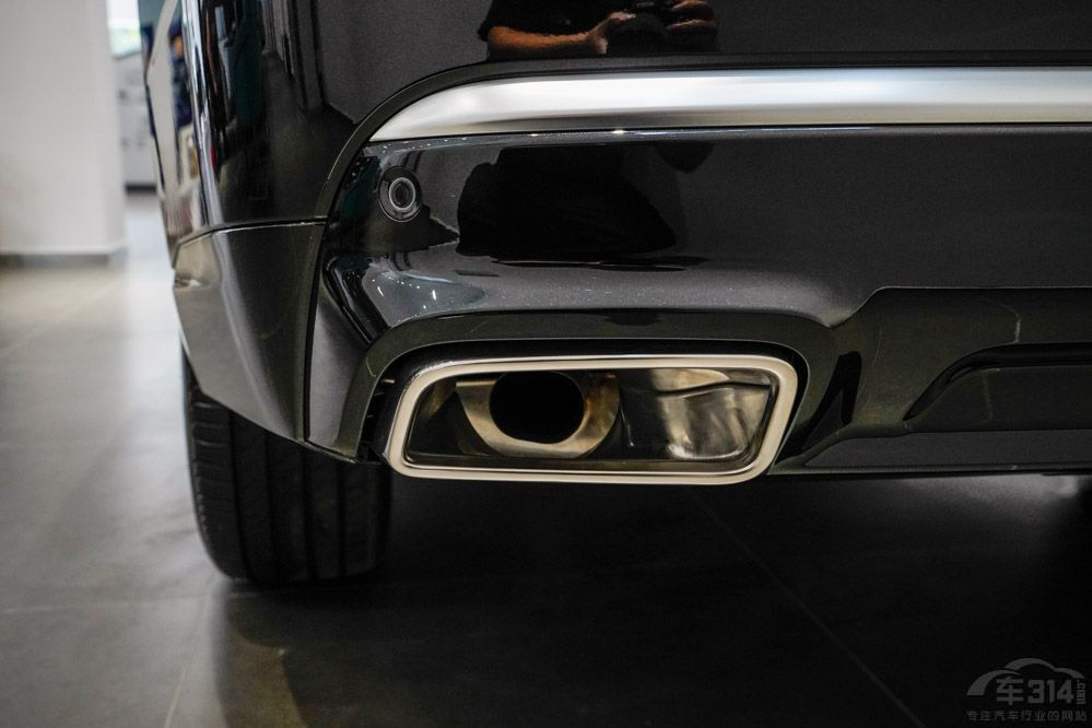 ��Ʒ�|(zh��)����SUV֮������;�����c�󱊔�Ѳ