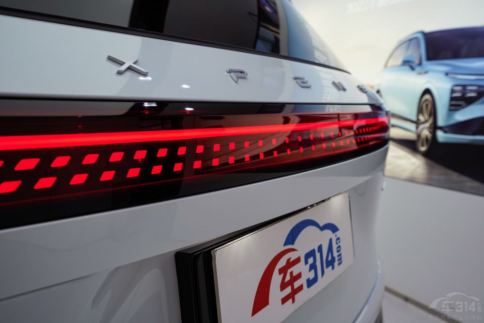 �W��e-tron����С�iG9 �Ñ�����x����ߣ�