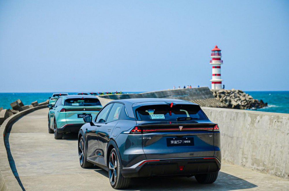 ���{(l��n)S7�20�f(w��n)Ԫ��(j��)����ԴSUV�Ј�(ch��ng)���