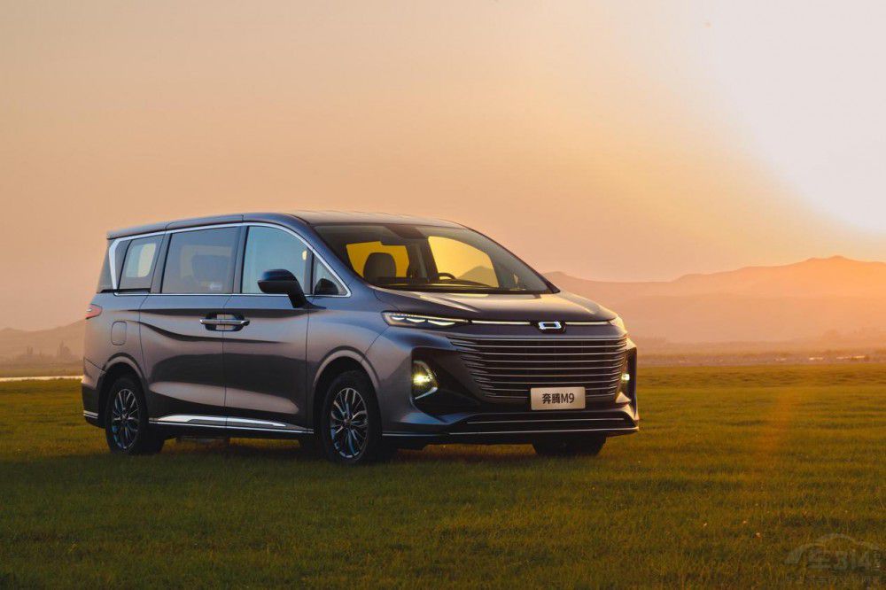 ���vM9�͂���M8 �l(shu��)���Ǿ�Ӣ��ͥ�����x��