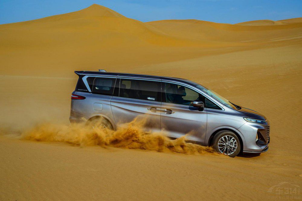 ���vM9�͂���M8 �l(shu��)���Ǿ�Ӣ��ͥ�����x��