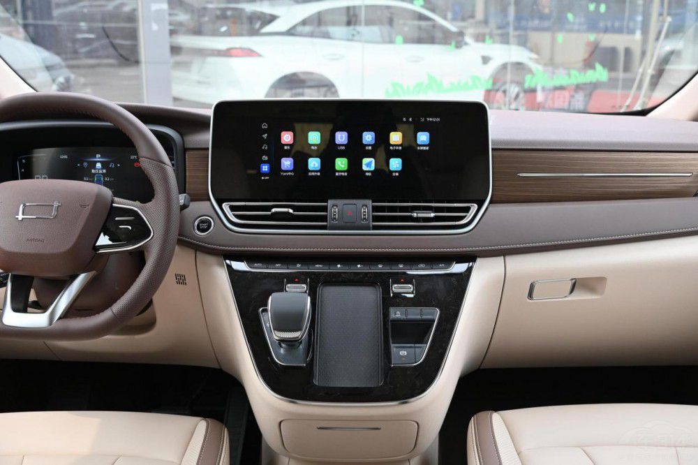 ���vM9�͂���M8 �l(shu��)���Ǿ�Ӣ��ͥ�����x��